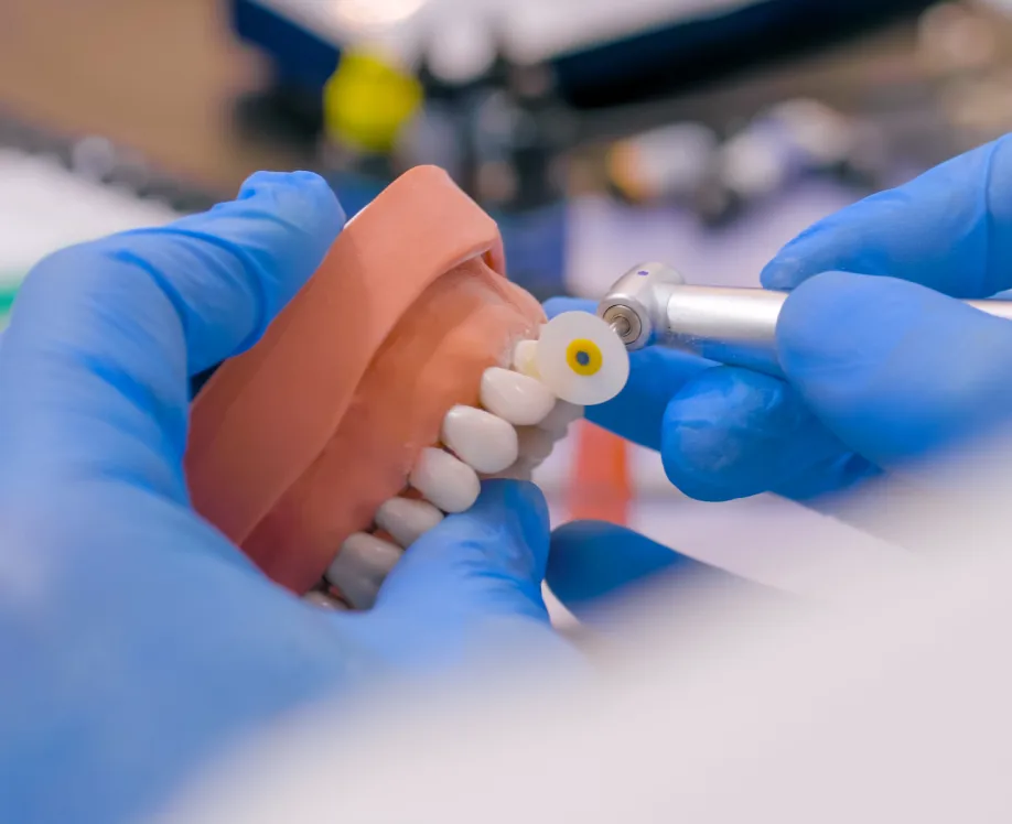 Denture-Design-Expert-Local-Denturist-Services-for-Logan